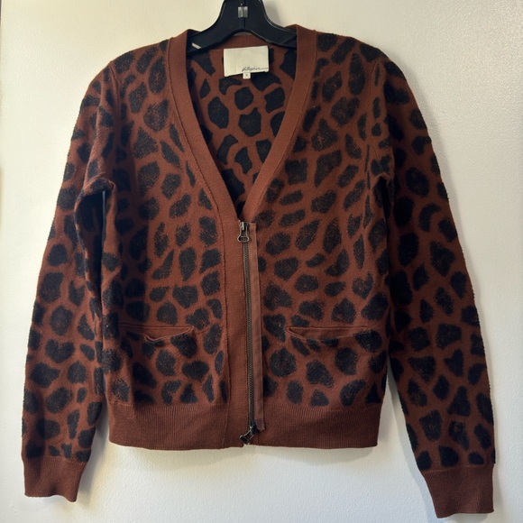 3.1 Phillip Lim Sweaters - 3.1 Phillip Lim Leopard Print Gray Merino Zip Cardigan Size S